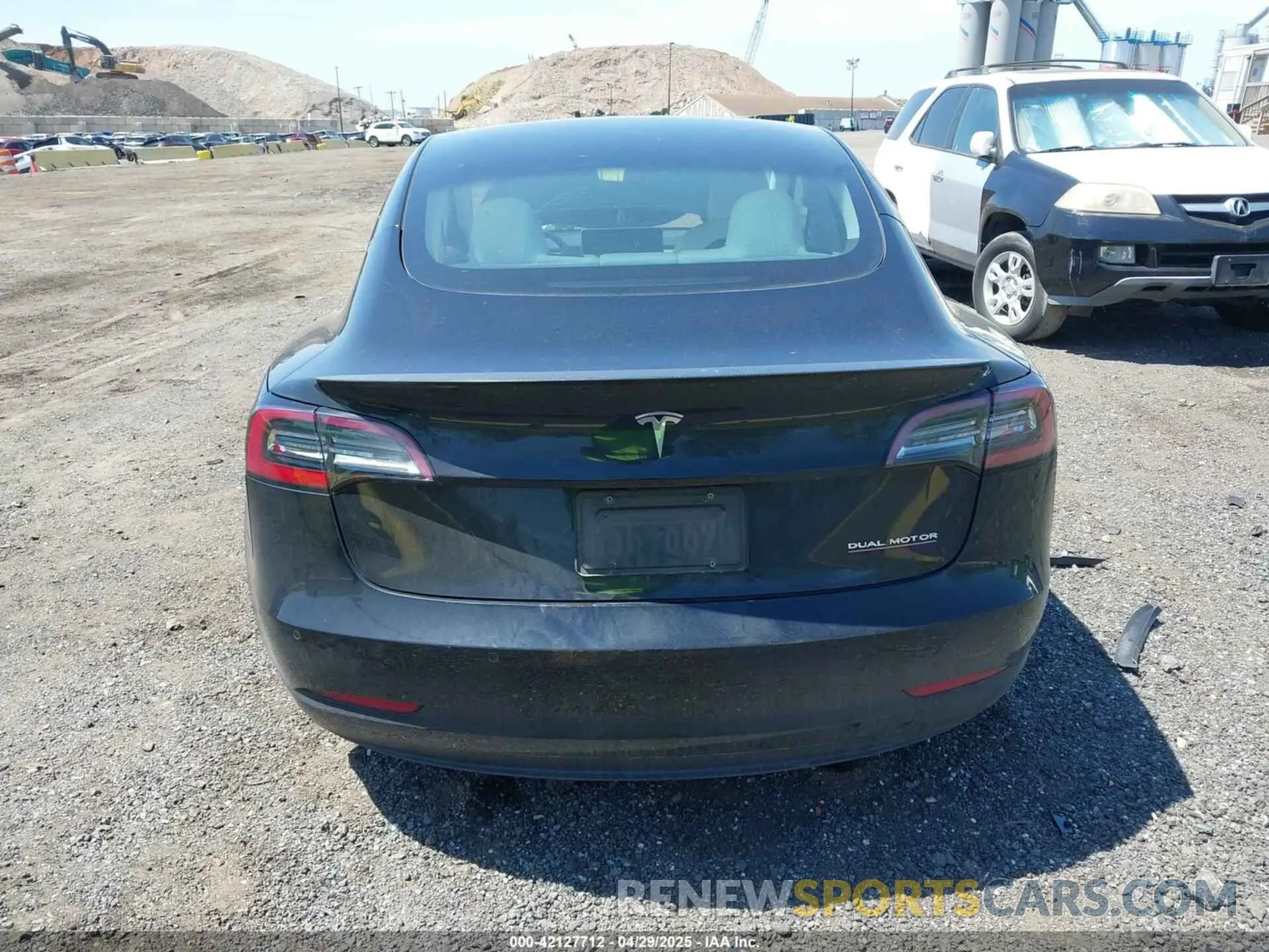 16 Photograph of a damaged car 5YJ3E1EC9MF091963 TESLA MODEL 3 2021