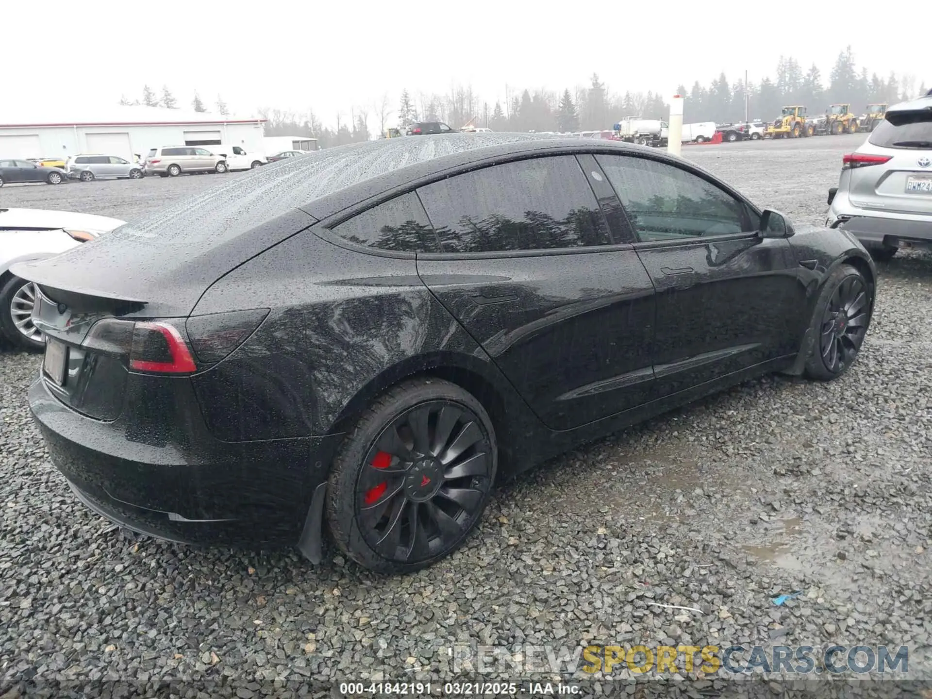 4 Photograph of a damaged car 5YJ3E1EC9MF849817 TESLA MODEL 3 2021