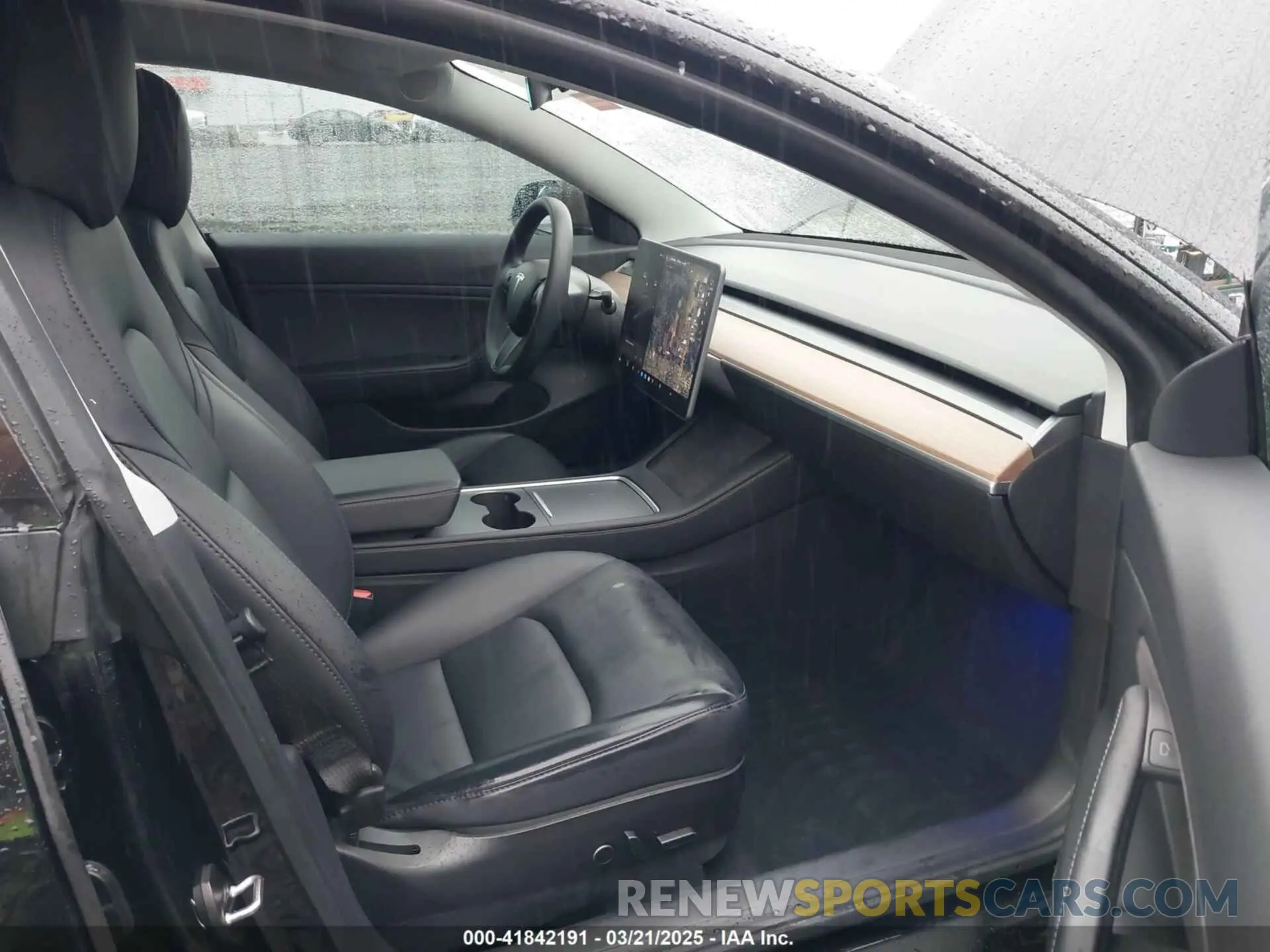 5 Photograph of a damaged car 5YJ3E1EC9MF849817 TESLA MODEL 3 2021