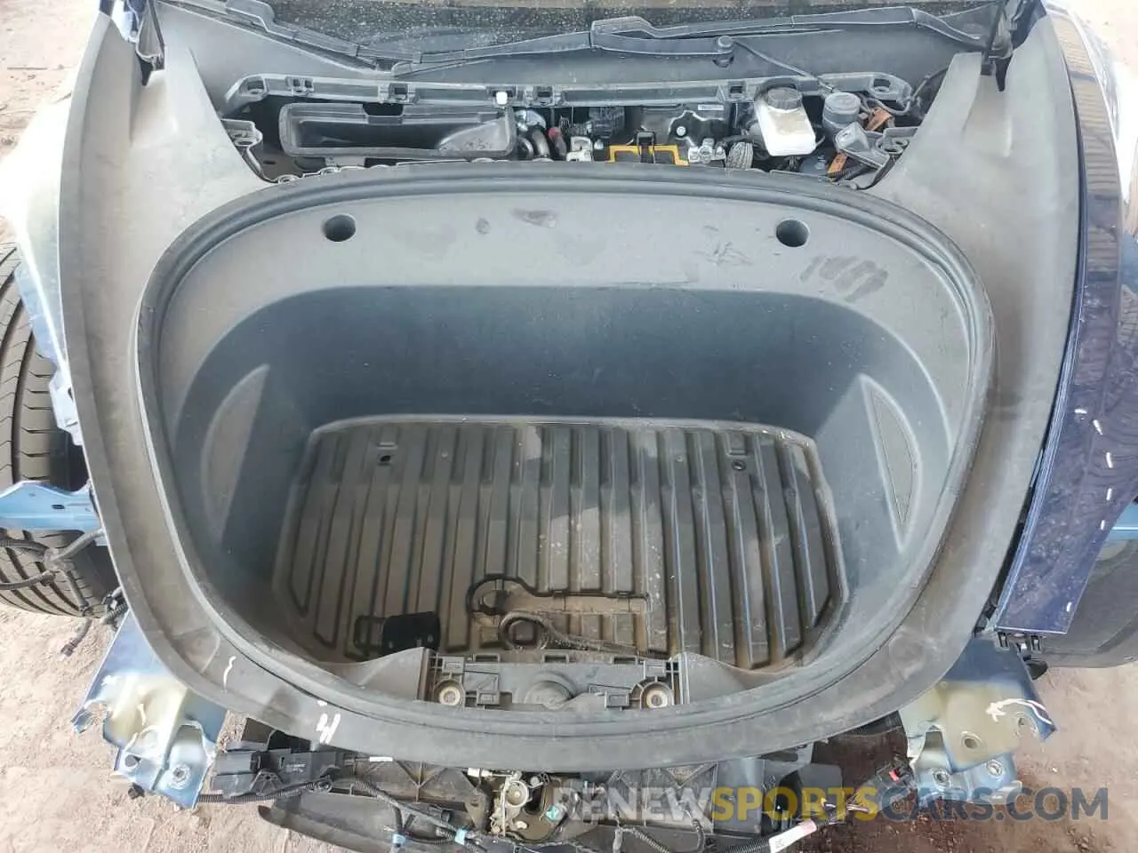 11 Photograph of a damaged car 5YJ3E1EC9MF860963 TESLA MODEL 3 2021