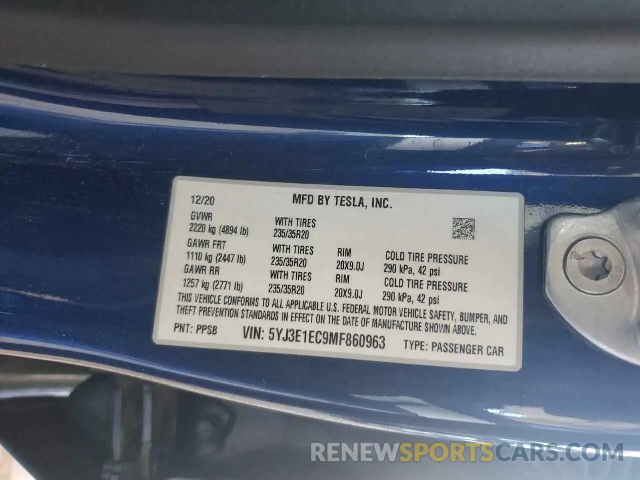 12 Photograph of a damaged car 5YJ3E1EC9MF860963 TESLA MODEL 3 2021