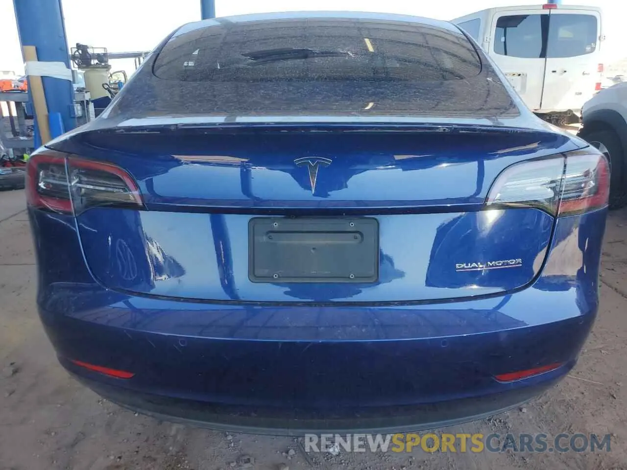 6 Photograph of a damaged car 5YJ3E1EC9MF860963 TESLA MODEL 3 2021