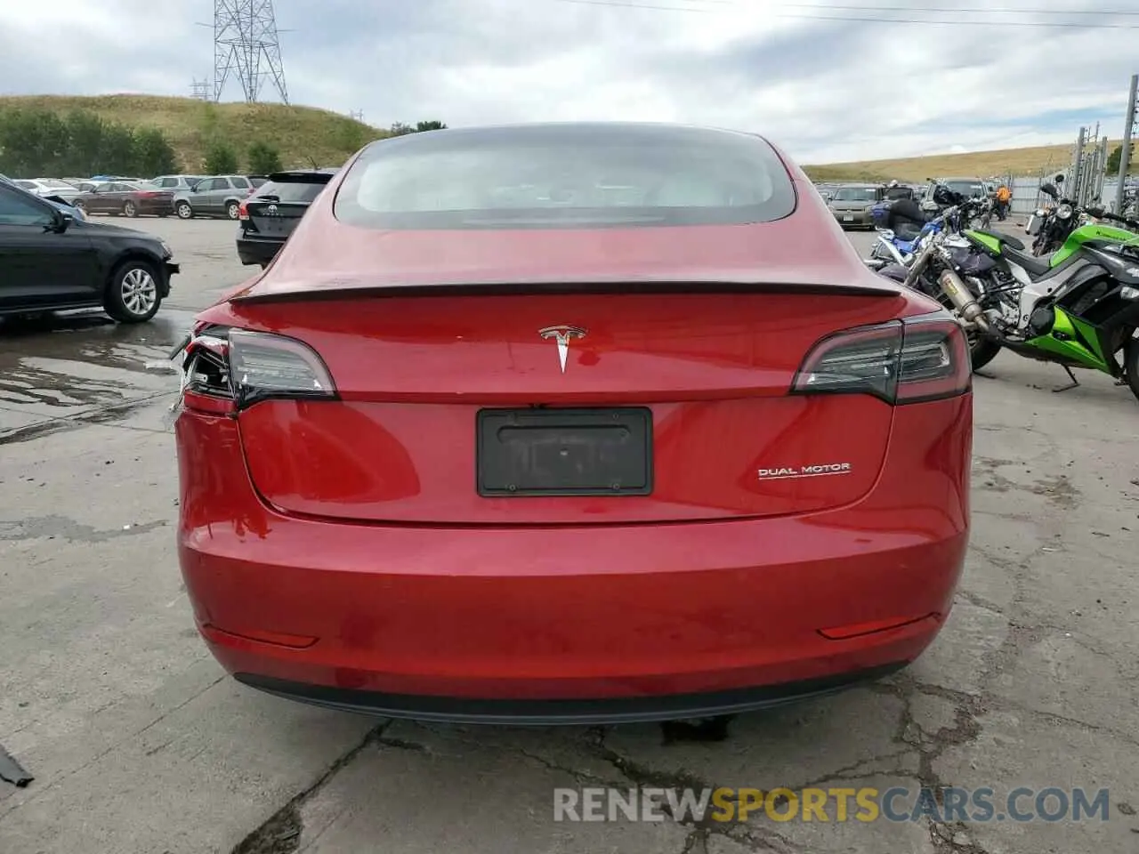 6 Photograph of a damaged car 5YJ3E1ECXMF036275 TESLA MODEL 3 2021
