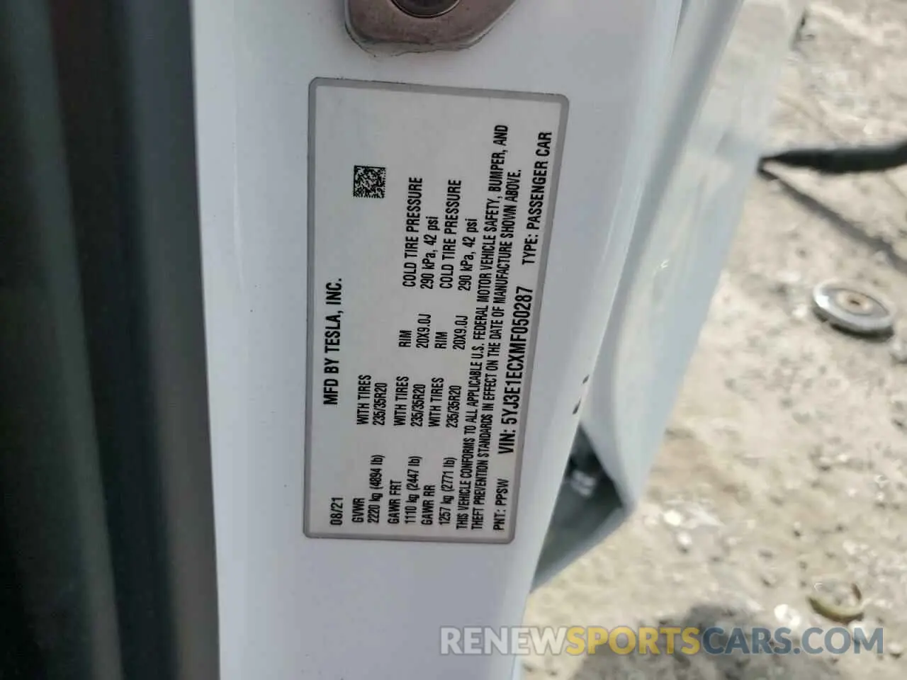 12 Photograph of a damaged car 5YJ3E1ECXMF050287 TESLA MODEL 3 2021