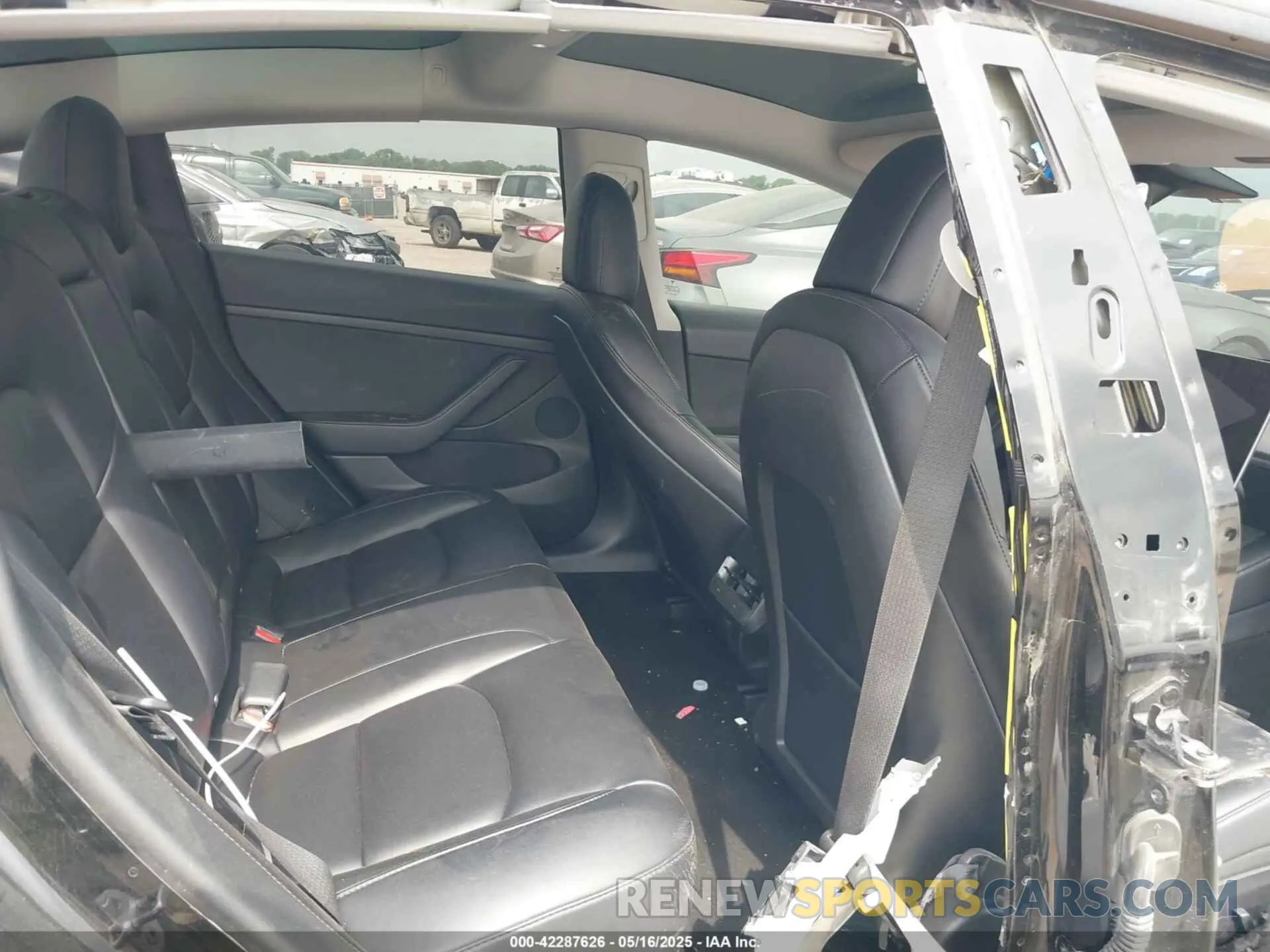 8 Photograph of a damaged car 5YJ3E1ECXMF056512 TESLA MODEL 3 2021
