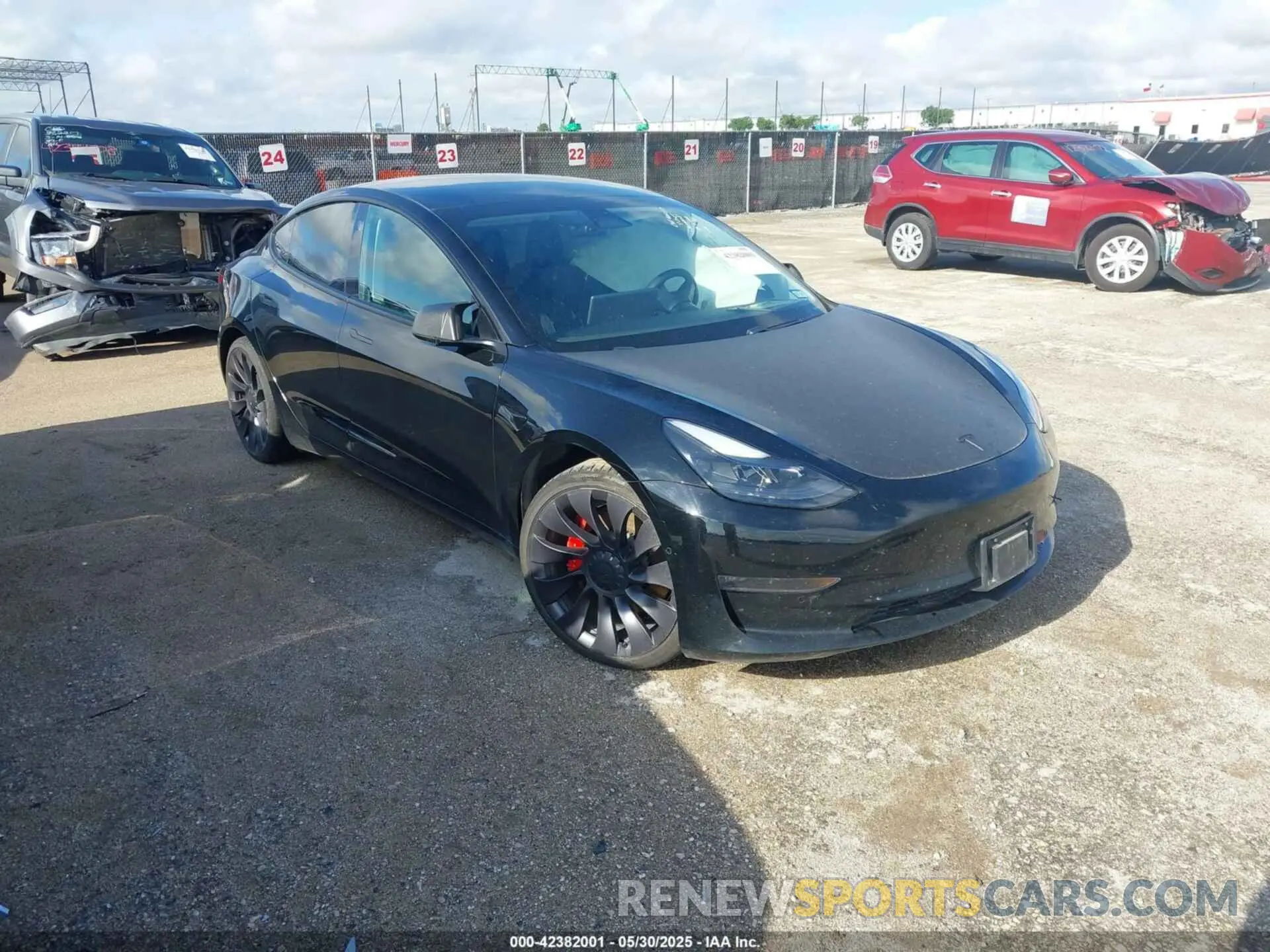 1 Photograph of a damaged car 5YJ3E1ECXMF060365 TESLA MODEL 3 2021