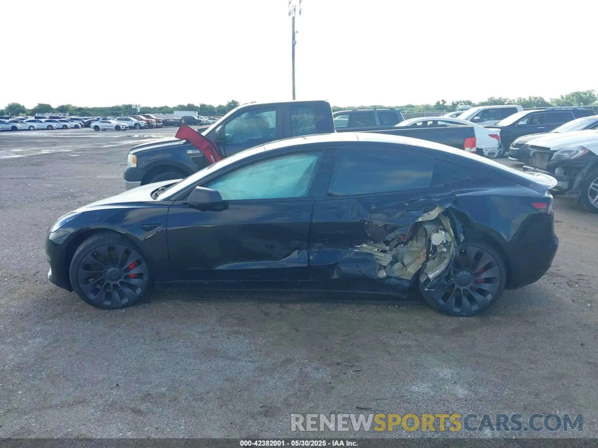 13 Photograph of a damaged car 5YJ3E1ECXMF060365 TESLA MODEL 3 2021