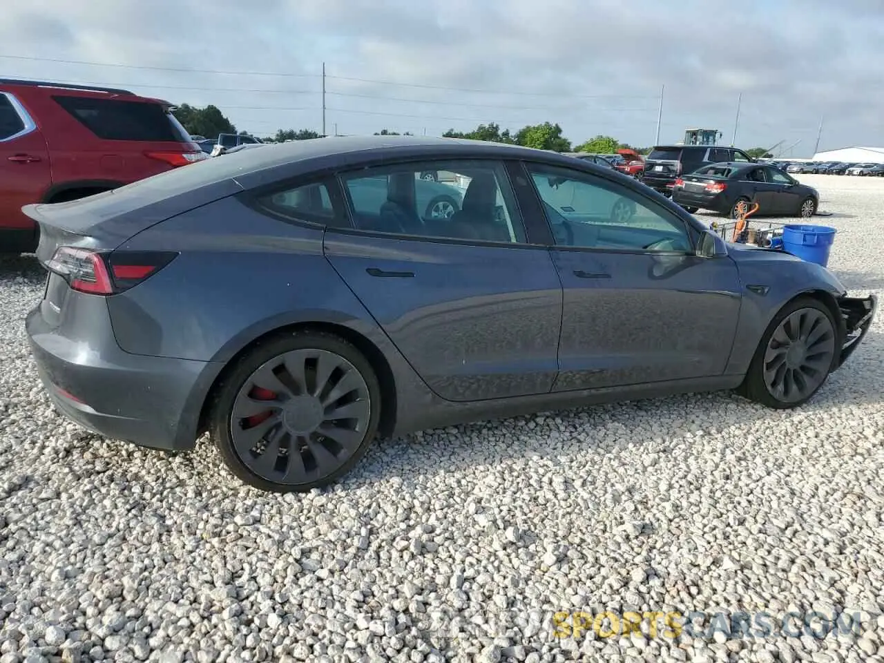 3 Photograph of a damaged car 5YJ3E1ECXMF862690 TESLA MODEL 3 2021