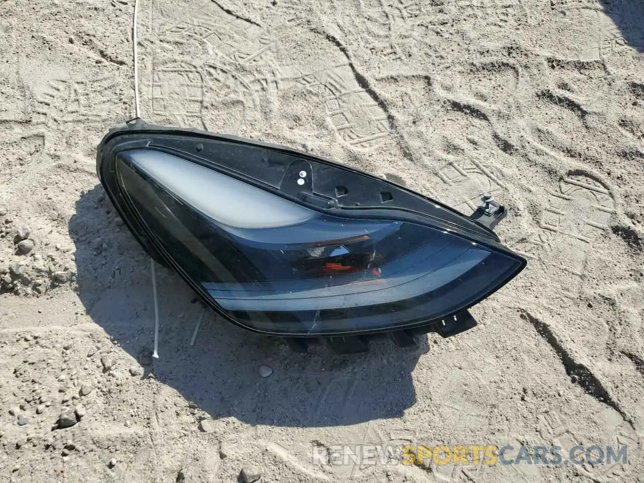 12 Photograph of a damaged car 5YJ3E1ECXMF926338 TESLA MODEL 3 2021