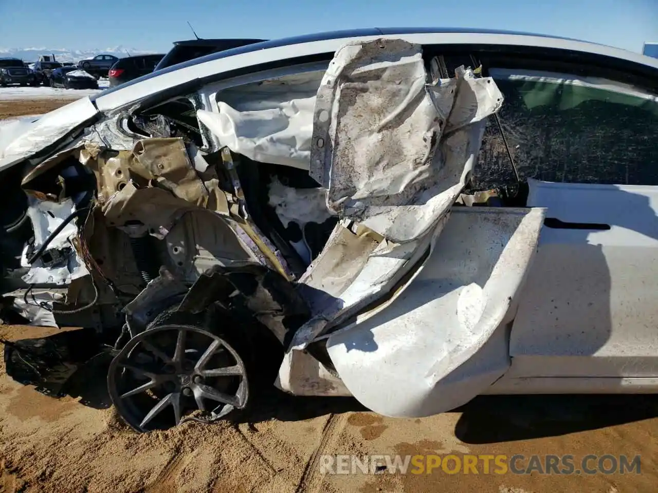 10 Photograph of a damaged car 5YJ3E1EA0NF103515 TESLA MODEL 3 2022