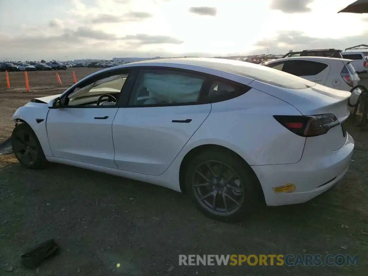 2 Photograph of a damaged car 5YJ3E1EA0NF147997 TESLA MODEL 3 2022