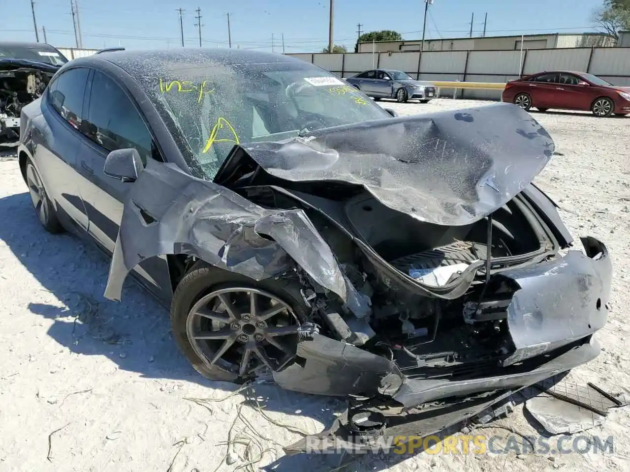 1 Photograph of a damaged car 5YJ3E1EA0NF153282 TESLA MODEL 3 2022