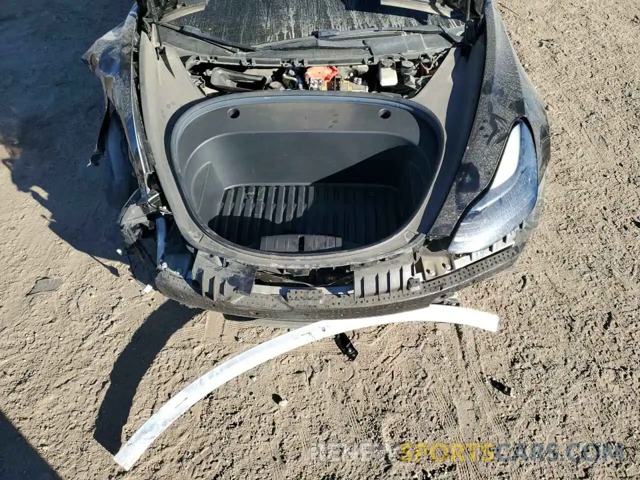 11 Photograph of a damaged car 5YJ3E1EA0NF157252 TESLA MODEL 3 2022