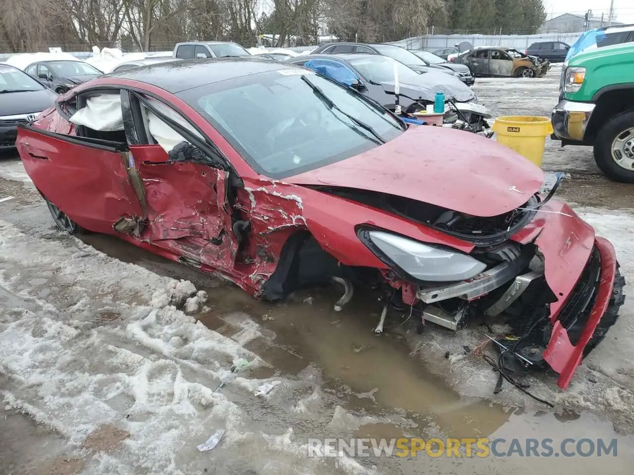 4 Photograph of a damaged car 5YJ3E1EA0NF157719 TESLA MODEL 3 2022