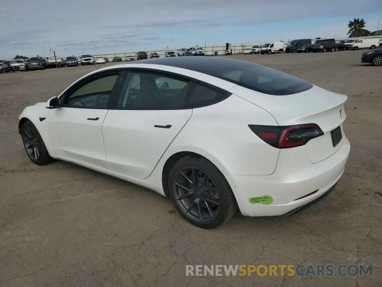 2 Photograph of a damaged car 5YJ3E1EA0NF160989 TESLA MODEL 3 2022
