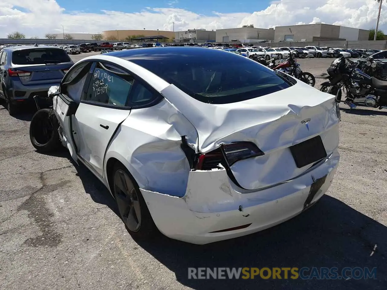 3 Photograph of a damaged car 5YJ3E1EA0NF161348 TESLA MODEL 3 2022