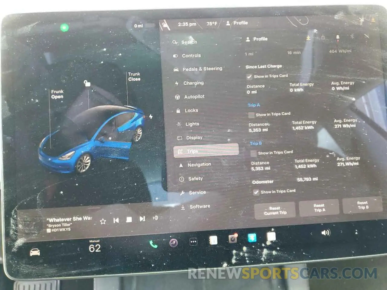 9 Photograph of a damaged car 5YJ3E1EA0NF184984 TESLA MODEL 3 2022
