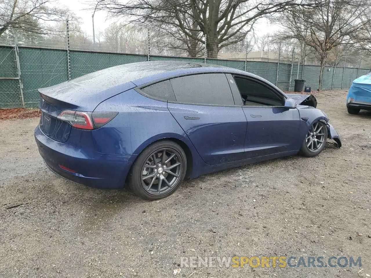 3 Photograph of a damaged car 5YJ3E1EA0NF185701 TESLA MODEL 3 2022