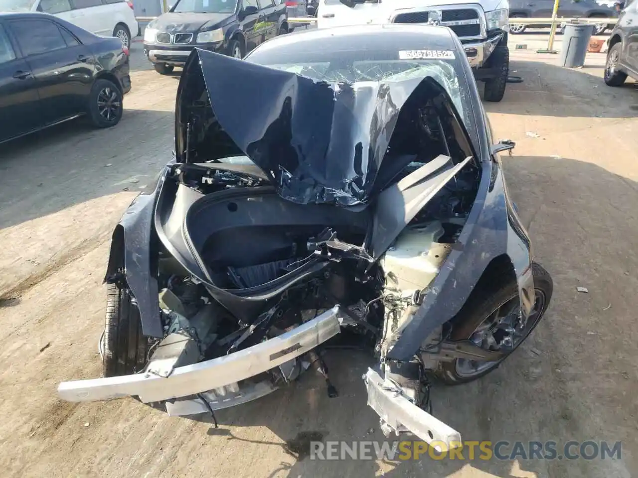 9 Photograph of a damaged car 5YJ3E1EA0NF190686 TESLA MODEL 3 2022