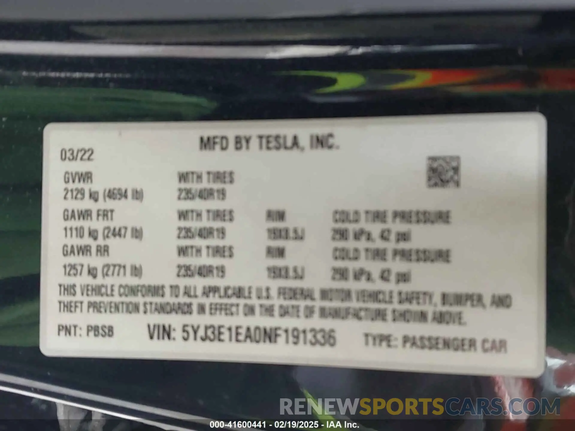 9 Photograph of a damaged car 5YJ3E1EA0NF191336 TESLA MODEL 3 2022