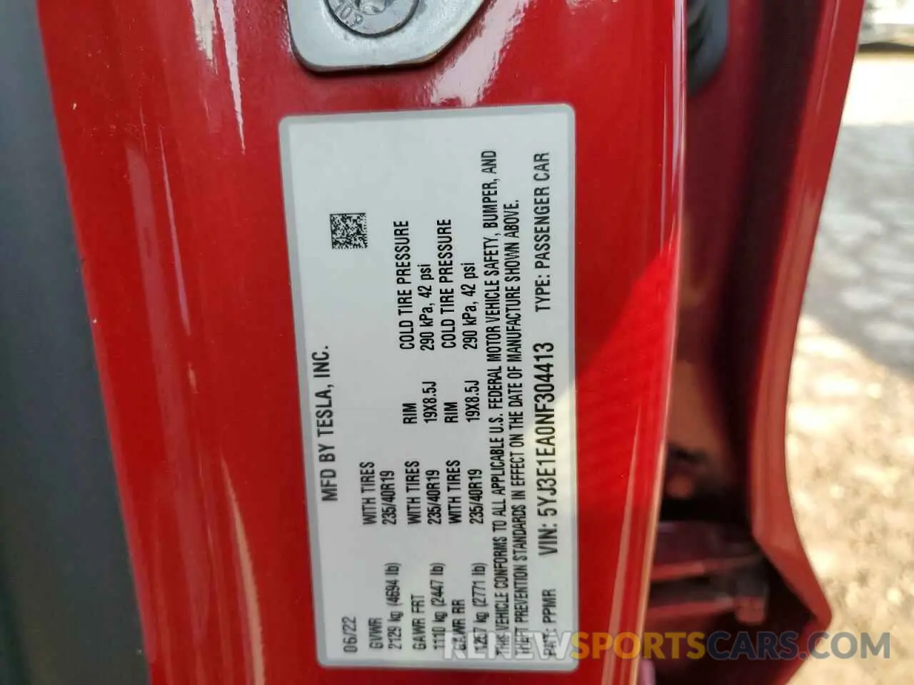 12 Photograph of a damaged car 5YJ3E1EA0NF304413 TESLA MODEL 3 2022