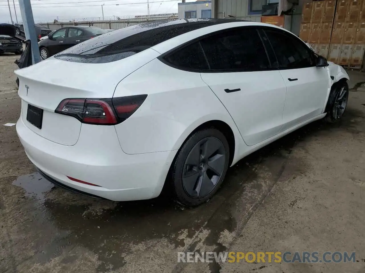 3 Photograph of a damaged car 5YJ3E1EA0NF325889 TESLA MODEL 3 2022