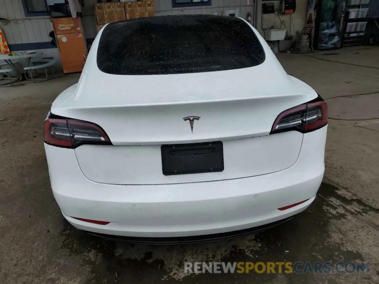 6 Photograph of a damaged car 5YJ3E1EA0NF325889 TESLA MODEL 3 2022