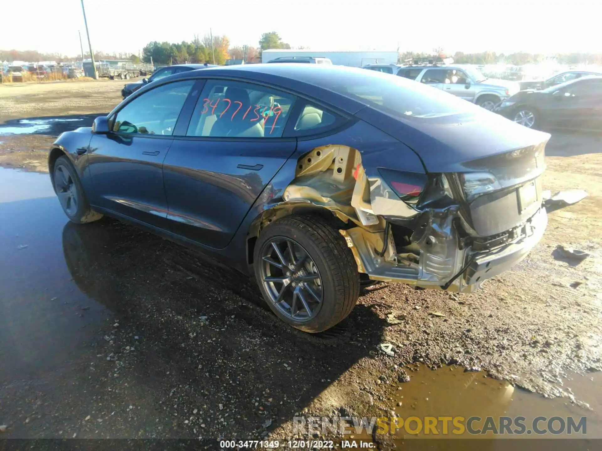 3 Photograph of a damaged car 5YJ3E1EA0NF331868 TESLA MODEL 3 2022