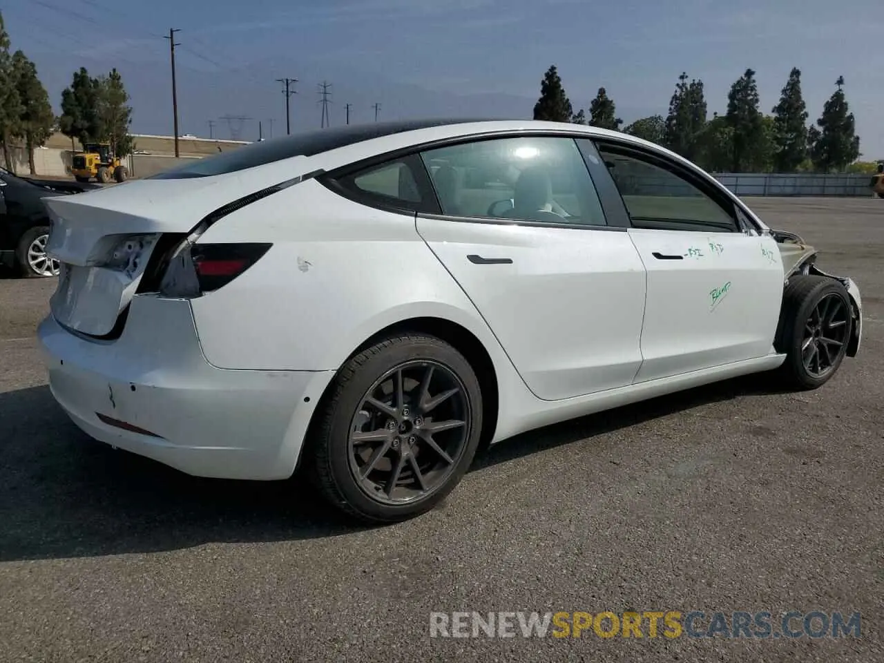3 Photograph of a damaged car 5YJ3E1EA0NF360111 TESLA MODEL 3 2022