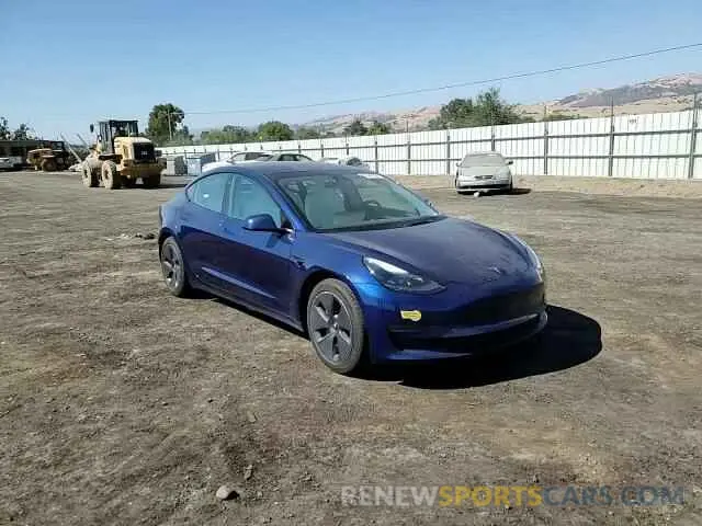 11 Photograph of a damaged car 5YJ3E1EA0NF361050 TESLA MODEL 3 2022