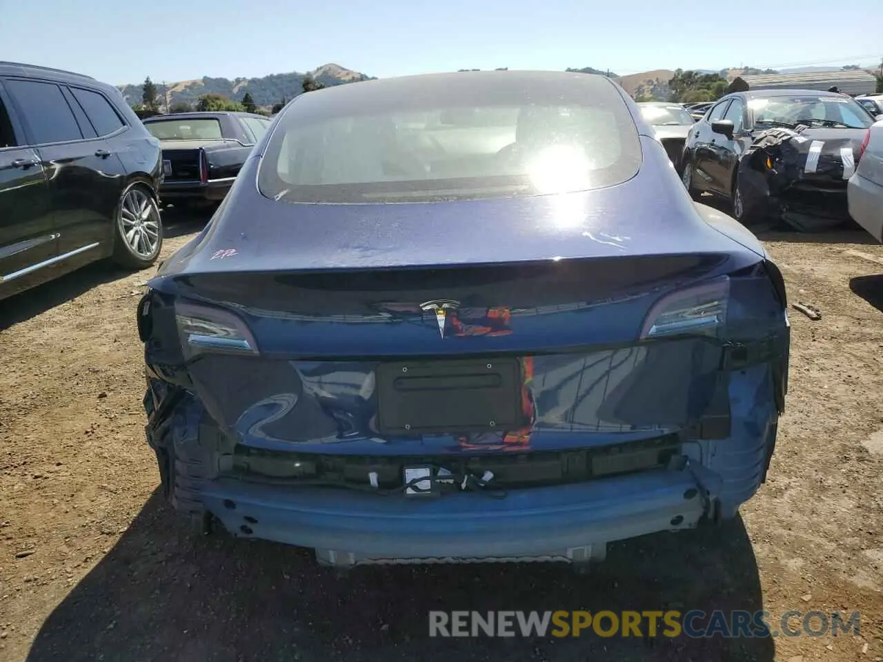 6 Photograph of a damaged car 5YJ3E1EA0NF361050 TESLA MODEL 3 2022