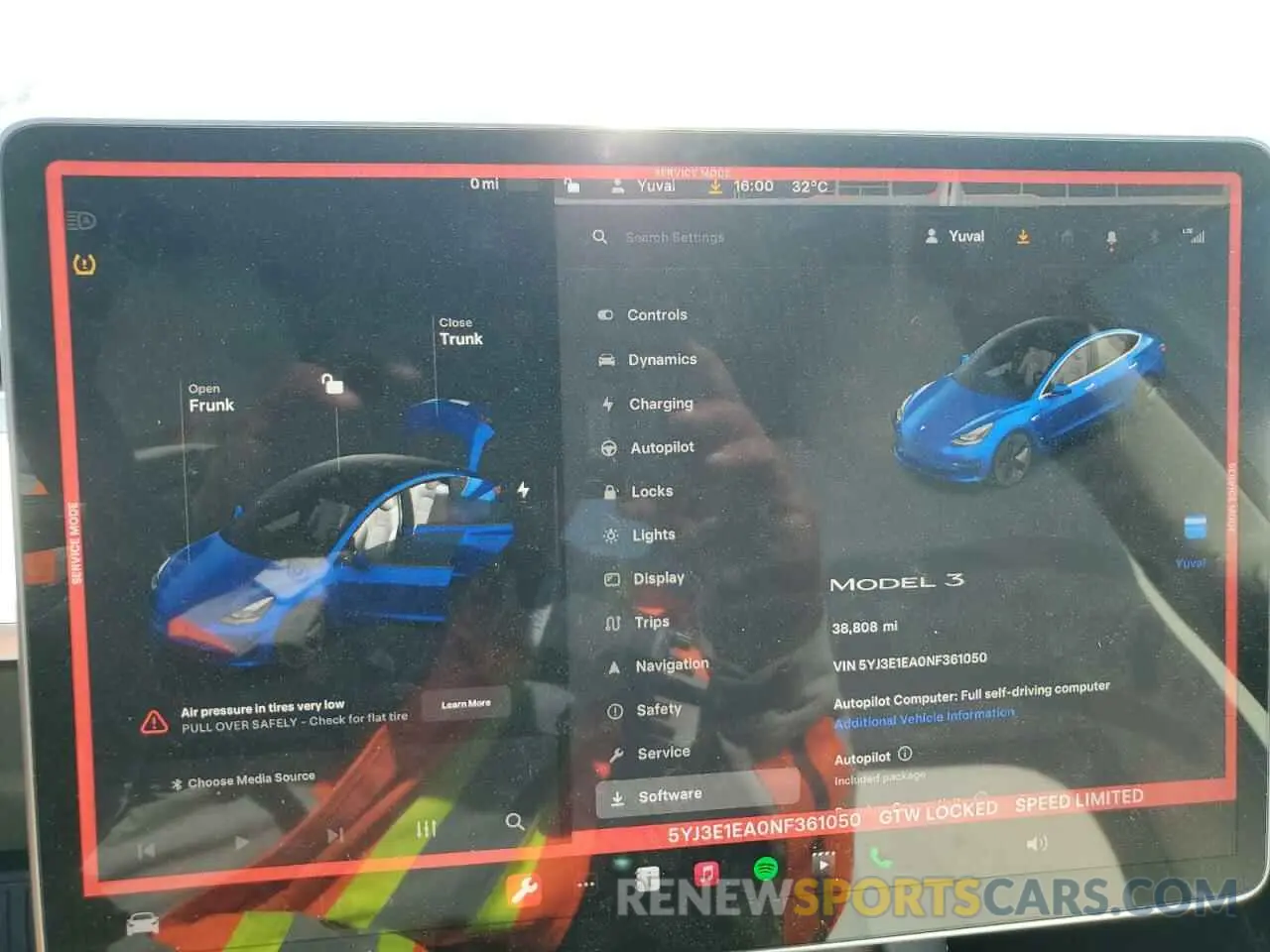 9 Photograph of a damaged car 5YJ3E1EA0NF361050 TESLA MODEL 3 2022