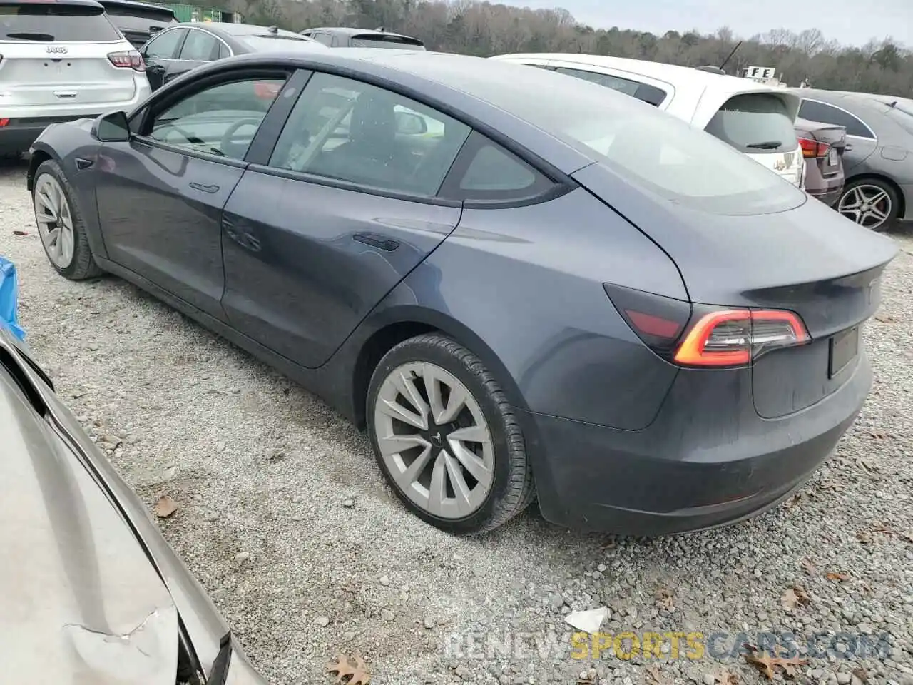 2 Photograph of a damaged car 5YJ3E1EA0NF369083 TESLA MODEL 3 2022