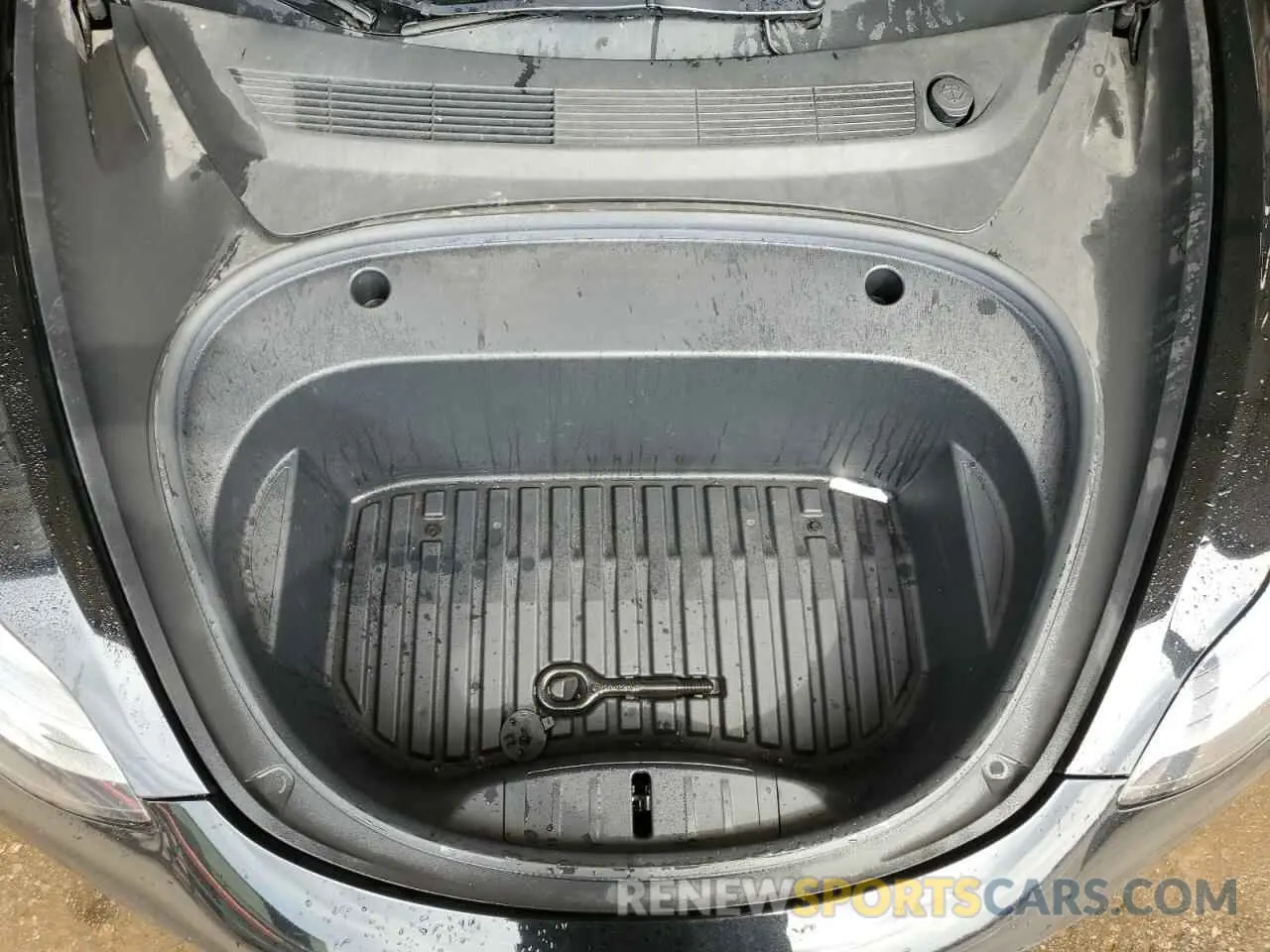 11 Photograph of a damaged car 5YJ3E1EA0NF369620 TESLA MODEL 3 2022