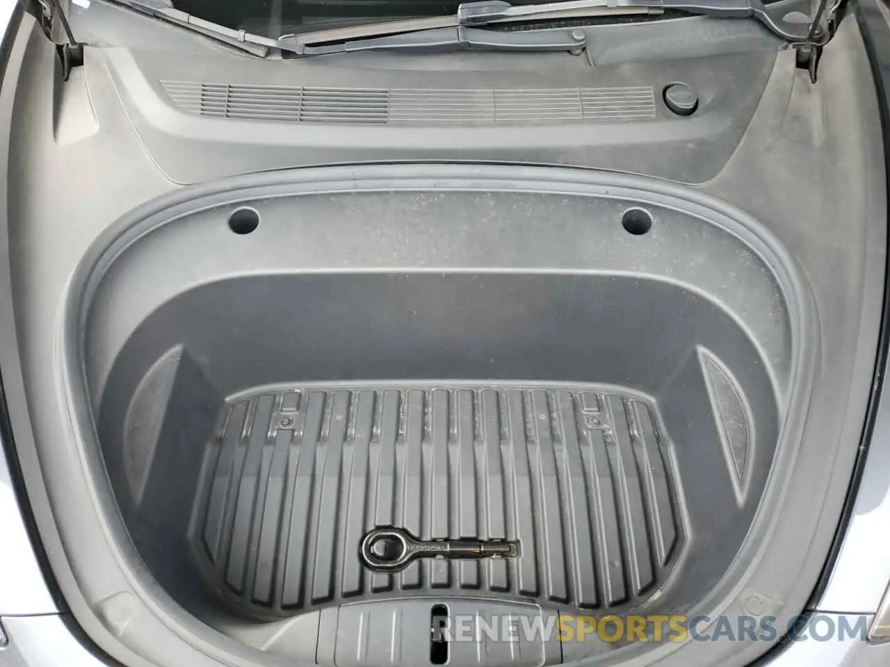 11 Photograph of a damaged car 5YJ3E1EA0NF370055 TESLA MODEL 3 2022