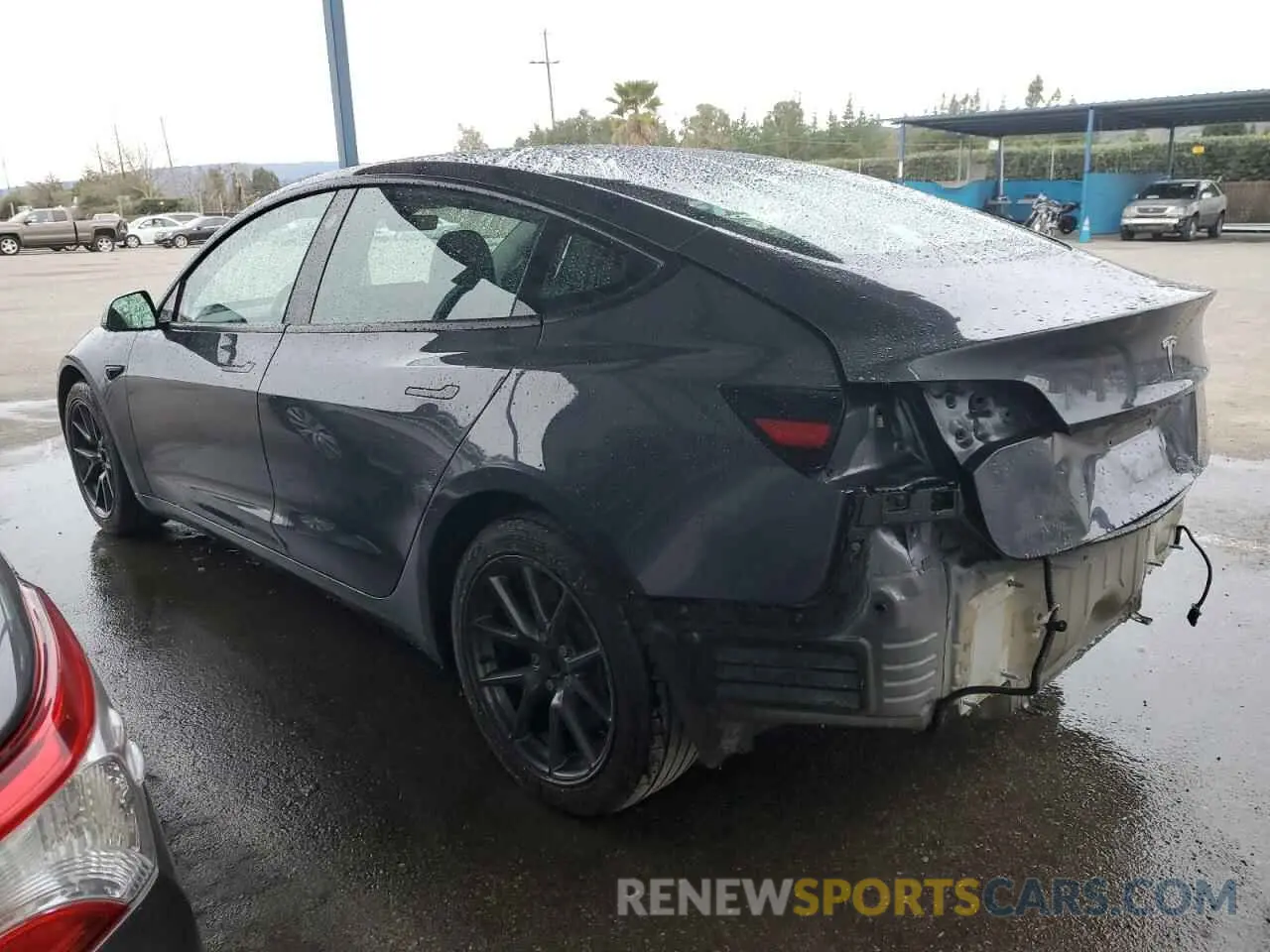 2 Photograph of a damaged car 5YJ3E1EA0NF370055 TESLA MODEL 3 2022