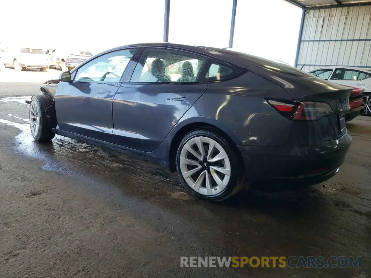 2 Photograph of a damaged car 5YJ3E1EA0NF370332 TESLA MODEL 3 2022