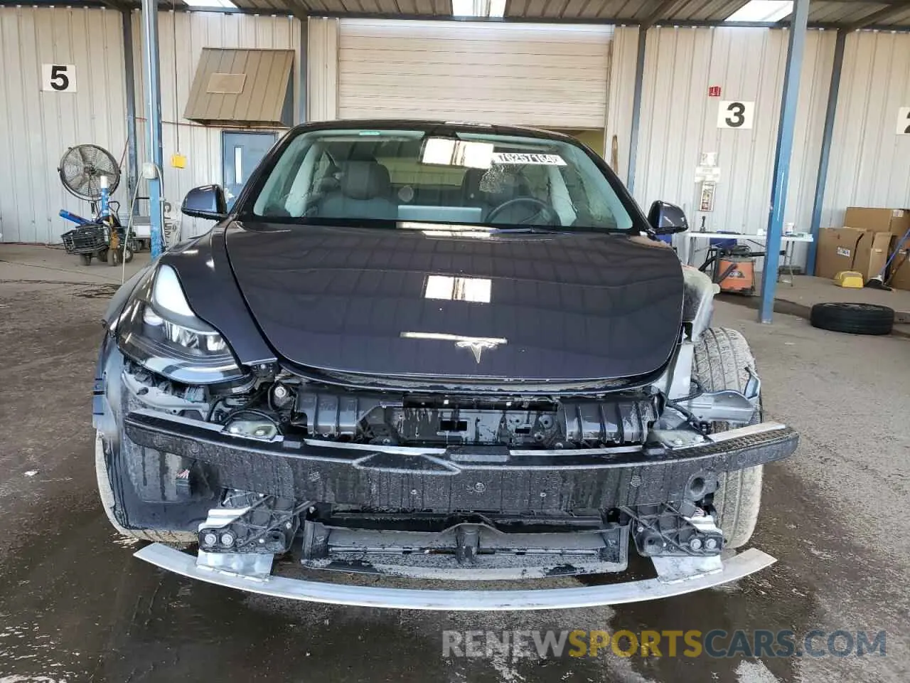 5 Photograph of a damaged car 5YJ3E1EA0NF370332 TESLA MODEL 3 2022