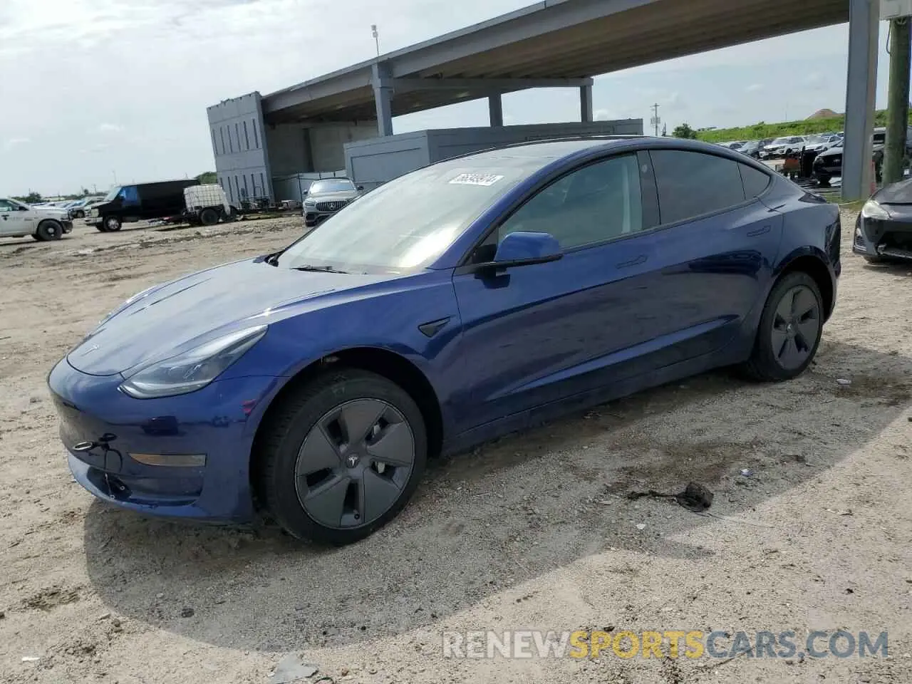 1 Photograph of a damaged car 5YJ3E1EA0NF371822 TESLA MODEL 3 2022