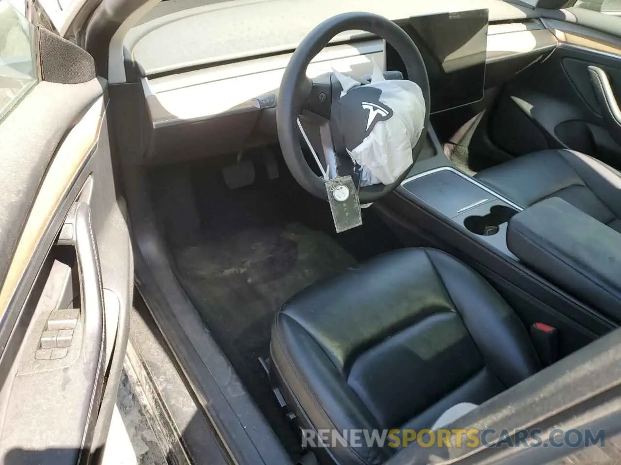 8 Photograph of a damaged car 5YJ3E1EA0NF372436 TESLA MODEL 3 2022