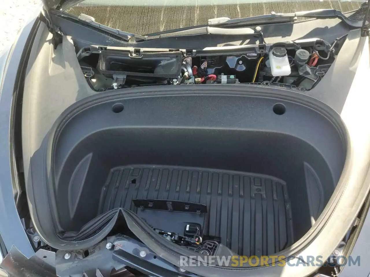 11 Photograph of a damaged car 5YJ3E1EA0NF374560 TESLA MODEL 3 2022