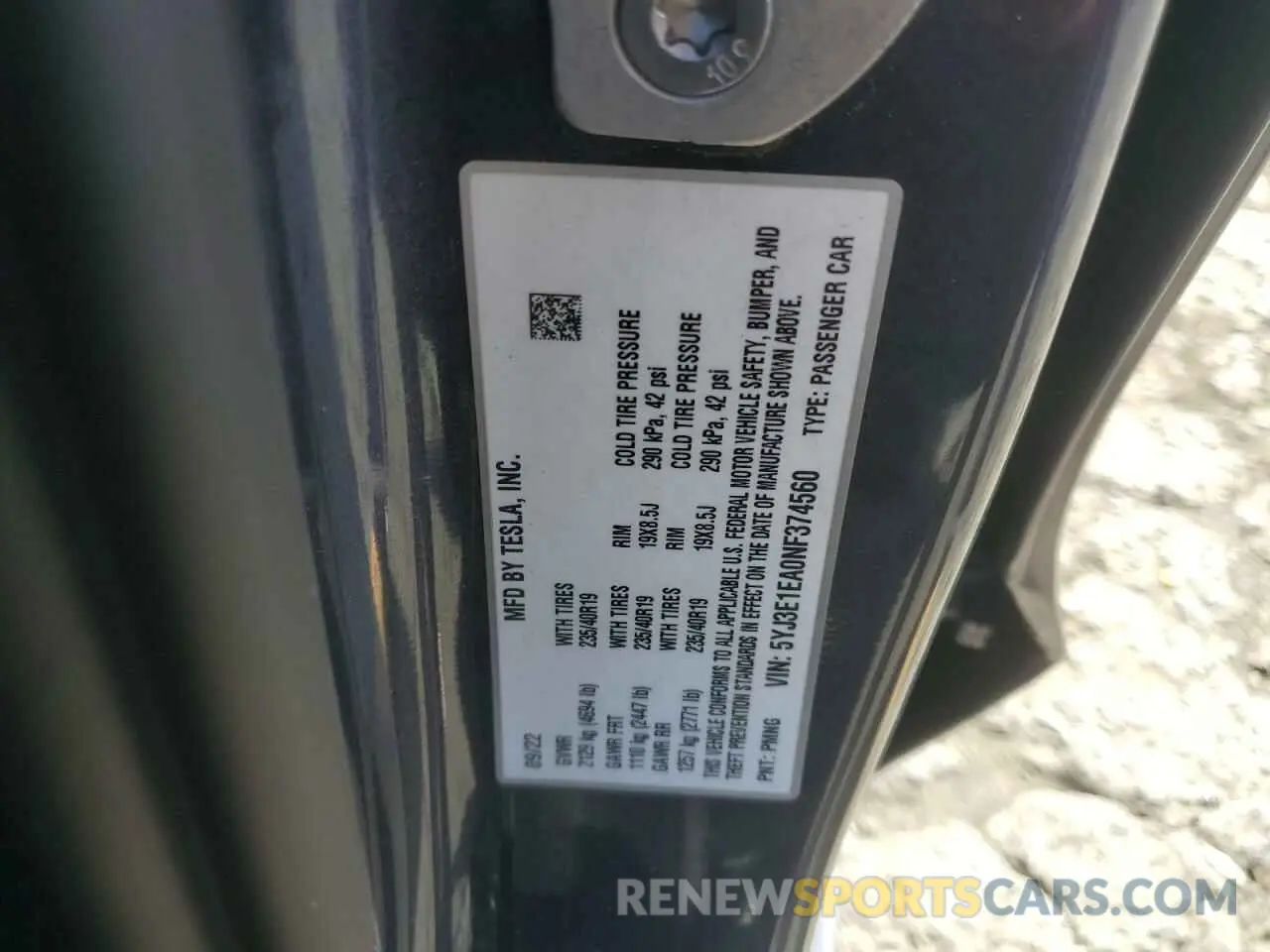 12 Photograph of a damaged car 5YJ3E1EA0NF374560 TESLA MODEL 3 2022