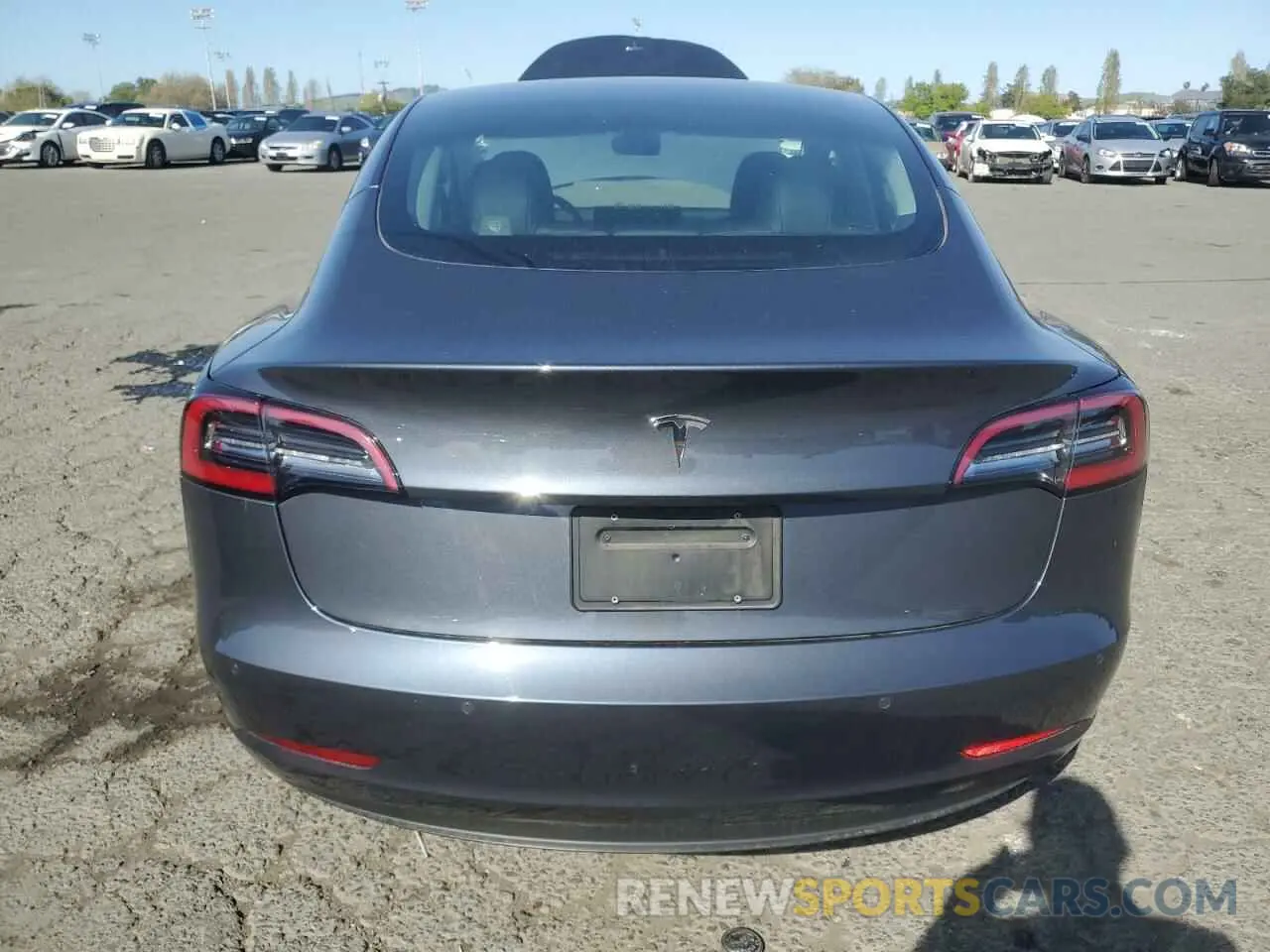 6 Photograph of a damaged car 5YJ3E1EA0NF374560 TESLA MODEL 3 2022