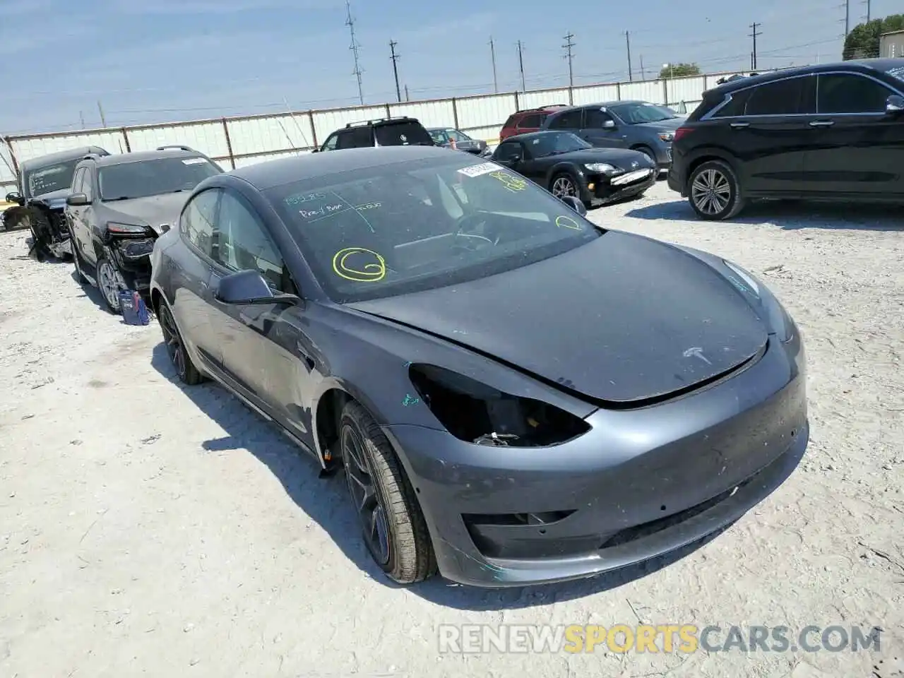 1 Photograph of a damaged car 5YJ3E1EA1NF101692 TESLA MODEL 3 2022