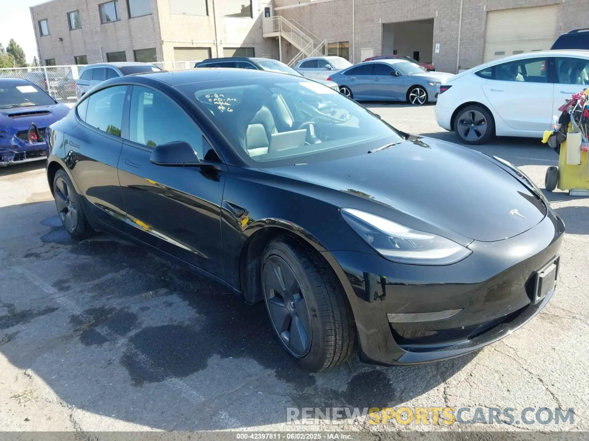 1 Photograph of a damaged car 5YJ3E1EA1NF103460 TESLA MODEL 3 2022