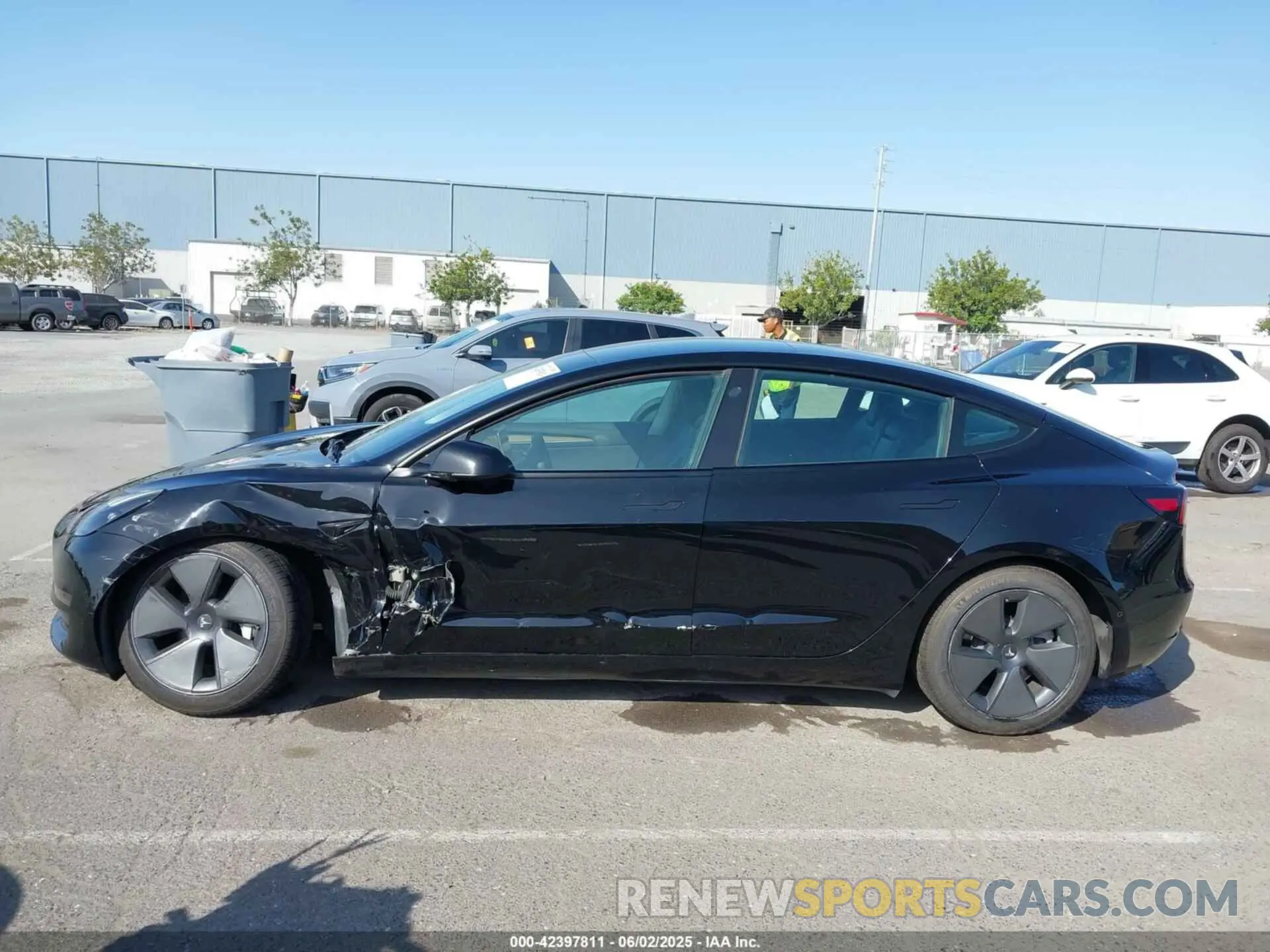 14 Photograph of a damaged car 5YJ3E1EA1NF103460 TESLA MODEL 3 2022