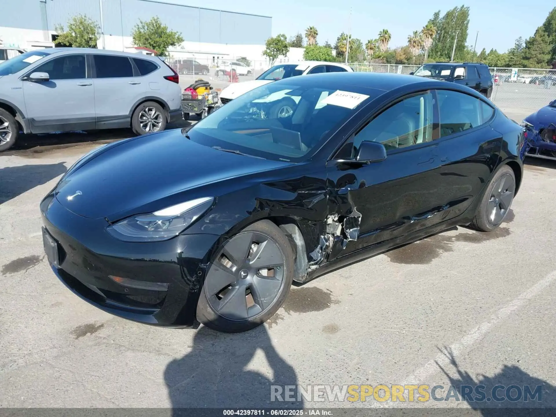 2 Photograph of a damaged car 5YJ3E1EA1NF103460 TESLA MODEL 3 2022