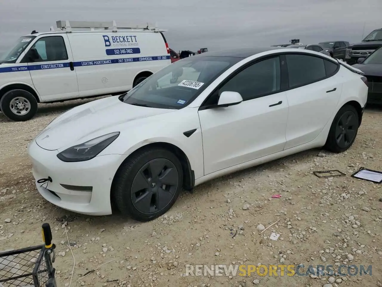 1 Photograph of a damaged car 5YJ3E1EA1NF106469 TESLA MODEL 3 2022