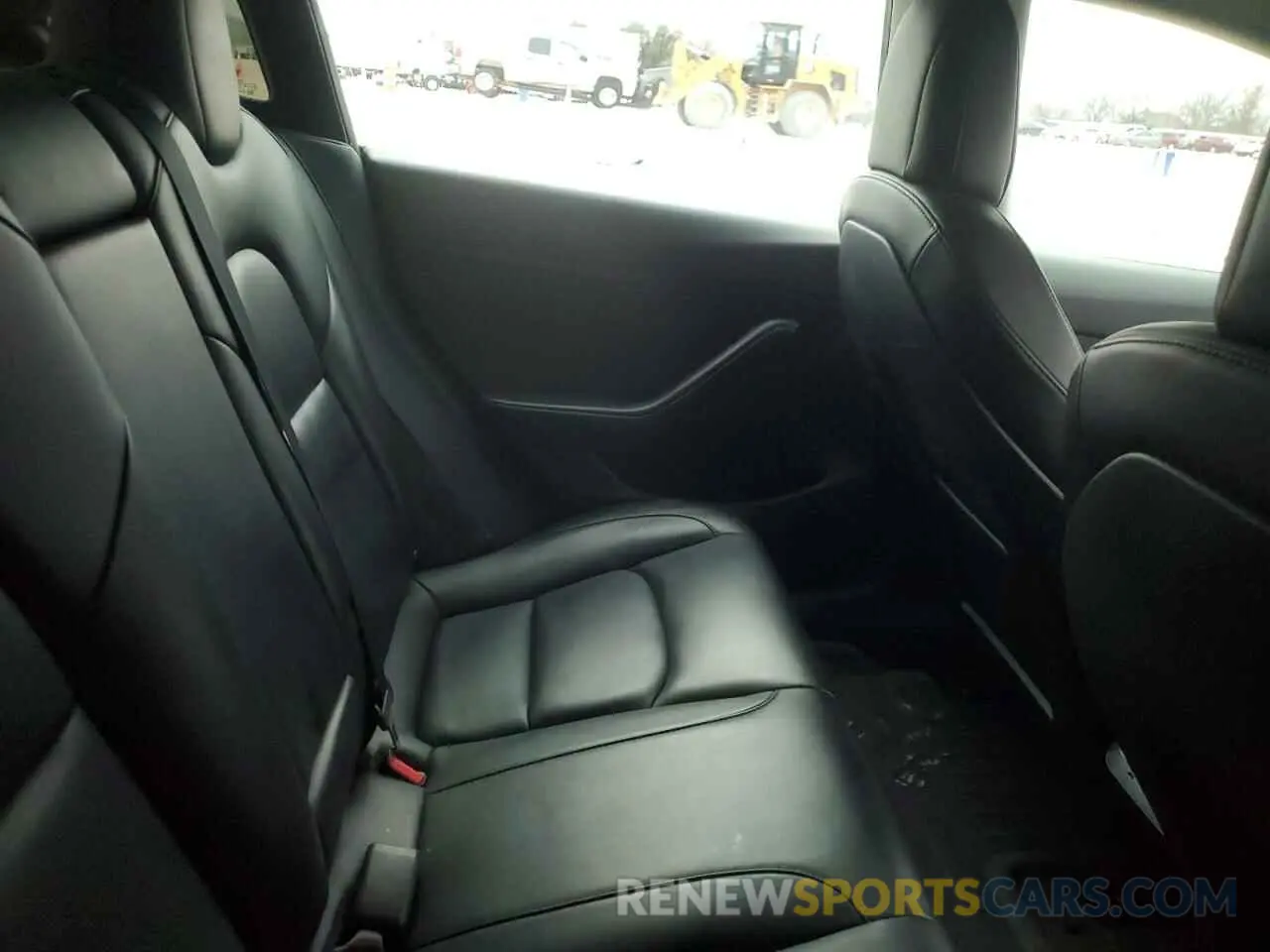 10 Photograph of a damaged car 5YJ3E1EA1NF106469 TESLA MODEL 3 2022