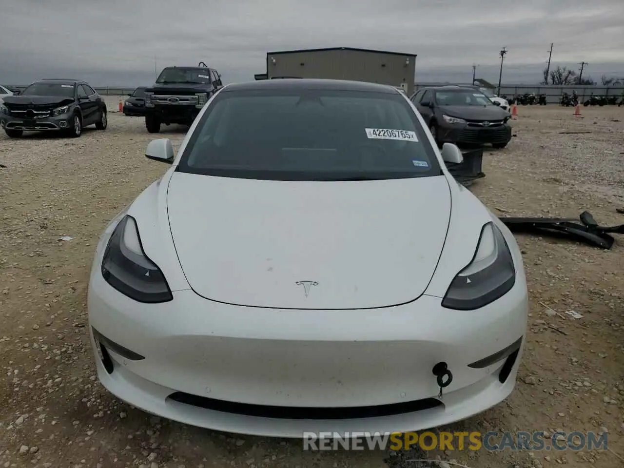5 Photograph of a damaged car 5YJ3E1EA1NF106469 TESLA MODEL 3 2022